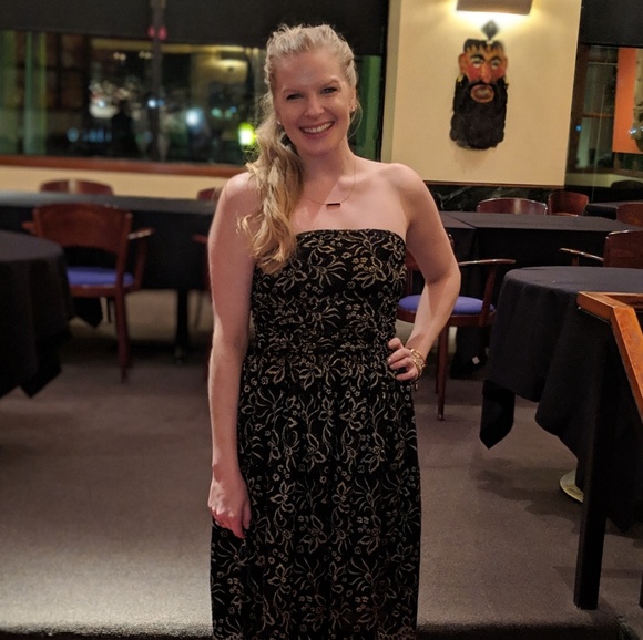 Meet Your Posher: Michelle - Picture 6 of 8